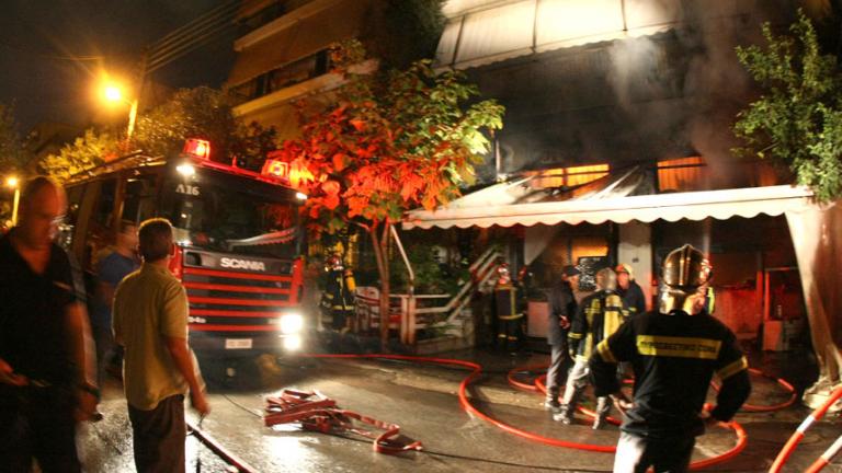 Φωτιά σε πολυκατοικία στην Πάτρα -  Απεγκλωβίστηκαν οι ένοικοι 