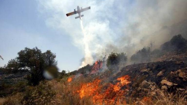 Νέες πυρκαγιές στην Αχαΐα-Καλύτερη η εικόνα στην Ηλεία