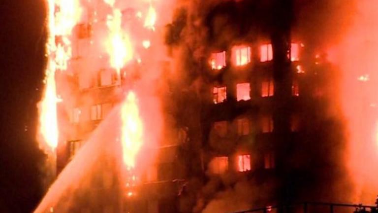 Φωτιά σε ουρανοξύστη στο Λονδίνο: «Τους βλέπαμε να πεθαίνουν, πώς να το ξεχάσουμε αυτό;»
