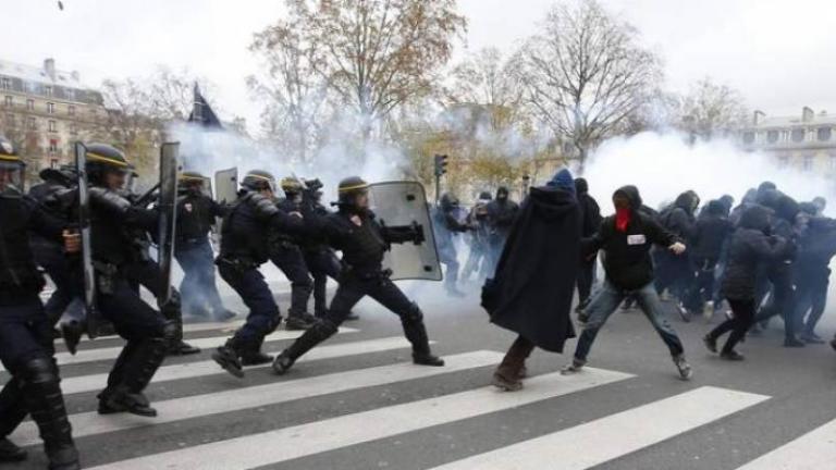 Γαλλία: Χιλιάδες διαδηλωτές στους δρόμους κατά της αστυνομικής βίας, επεισόδια στο Παρίσι