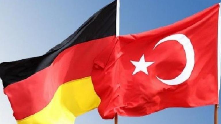 Σε τεντωμένο σκοινί εξακολουθούν να βρίσκονται οι σχέσεις Γερμανίας-Τουρκίας