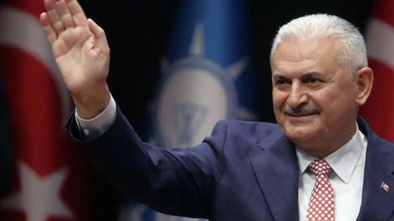 Ο  Γιλντιρίμ μίλησε σε συγκέντρωση για την υποστήριξη των αμφιλεγόμενων μεταρρυθμίσεων