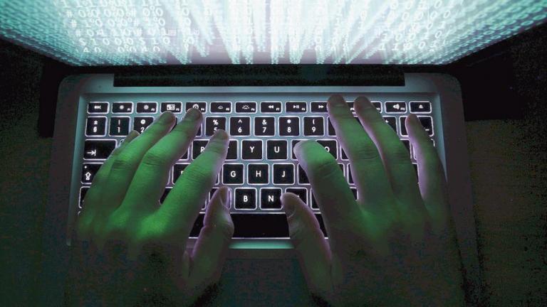 Αποκάλυψη βόμβα: Πάνω από ένα δισεκατομμύρια λογαριασμοί της Yahoo είχαν υποκλαπεί από χάκερ!
