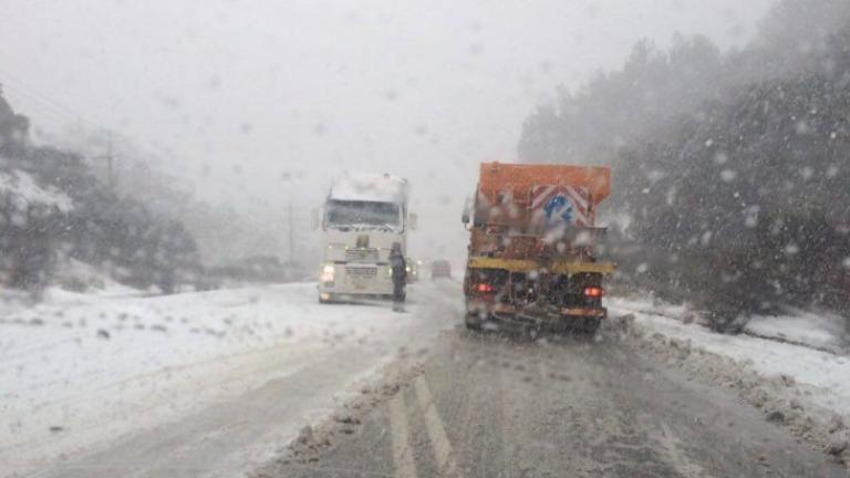 Αγριεύει ο καιρός – Ερχεται χιονιάς και ακραία καιρικά φαινόμενα