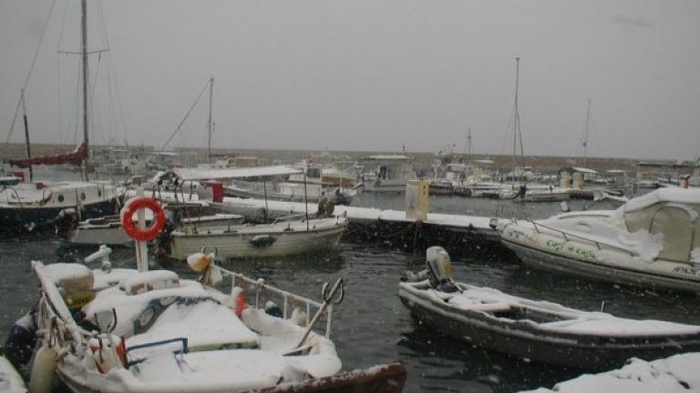 Χιόνια στην Κρήτη: Σε επιφυλακή οι αρχές στα Χανιά 