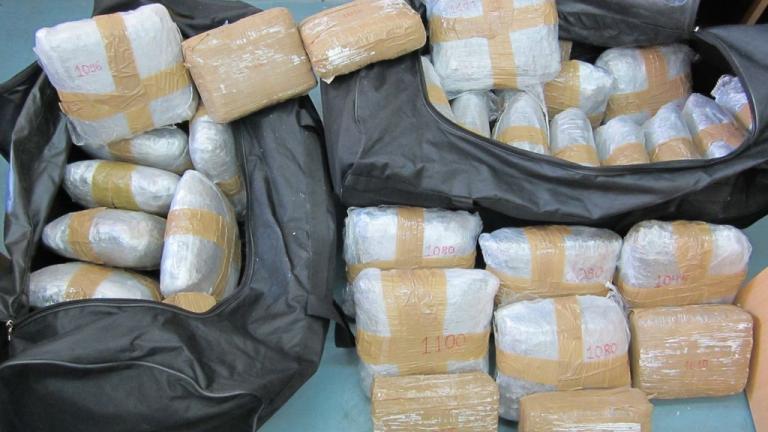 Μπλόκο της Δίωξης Ναρκωτικών στη μεταφορά 250 κιλών χασίς
