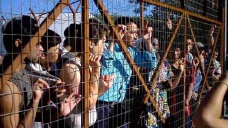 Επεισοδιακή απόδραση μεταναστών από κέντρο κράτησης στην Τουρκία