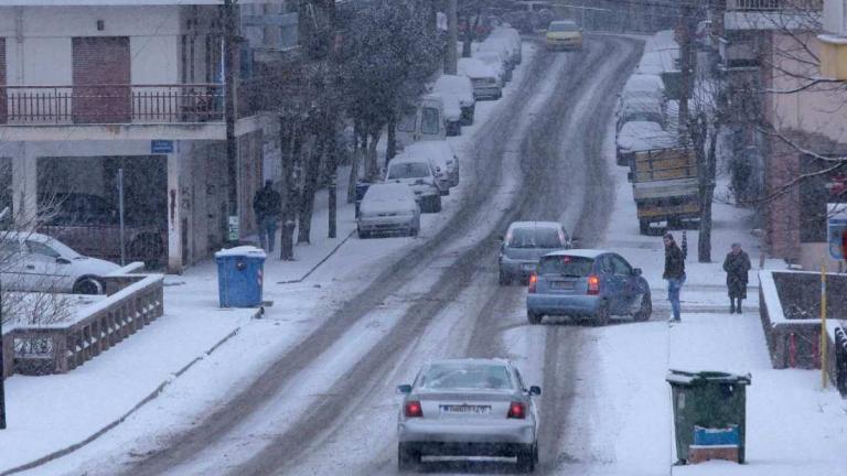 Ραγδαία επιδείνωση του καιρού με χιόνια στην Αθήνα