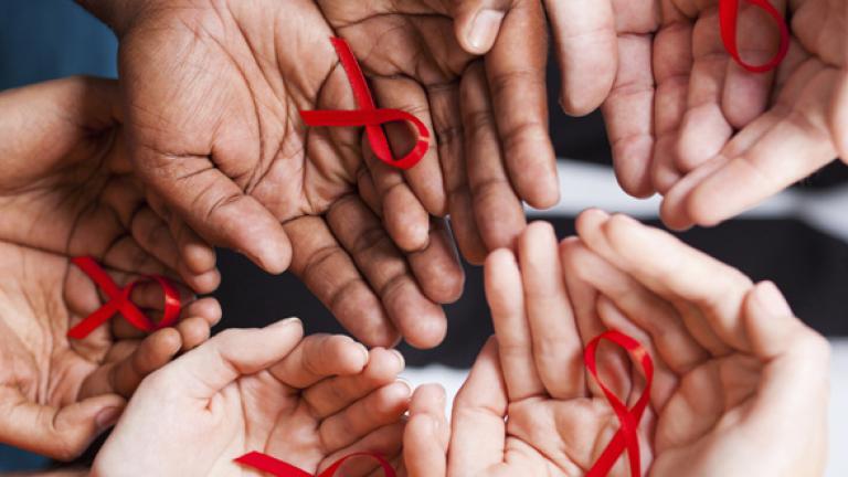 Ελπίδες για θεραπεία του HIV από έρευνα με επικεφαλής Έλληνα επιστήμονα