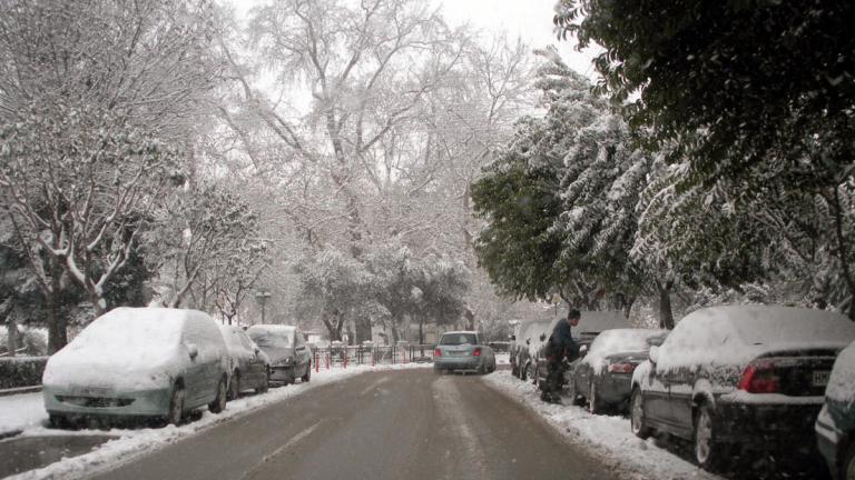 Χριστούγεννα 2016: Κακοκαιρία με κρύο βροχές και χιόνια 