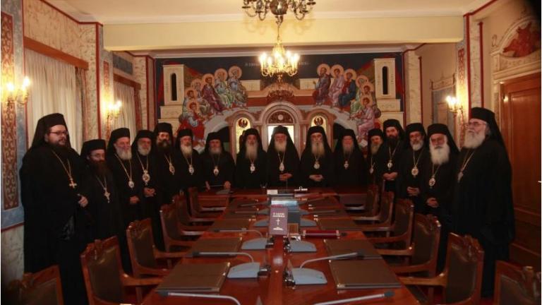 Ιερά Σύνοδος: Δεν έχουν καμία σχέση με την Εκκλησία οι ρασοφόροι του Σώρρα