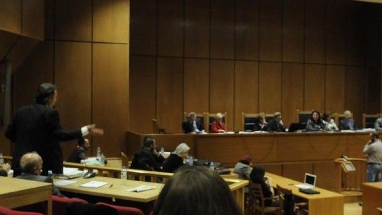 Δίκη Χρυσής Αυγής: "Δολοφονική επίθεση με στόχο το Συνδικάτο Μετάλλου"