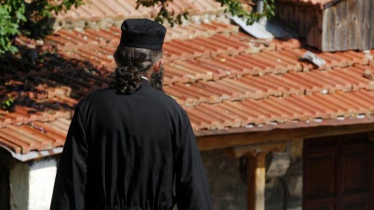 Ελεύθερος ο ιερέας στην Κρήτη που παρενόχλησε νεαρή κοπέλα 