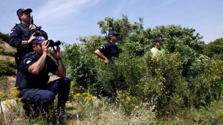 Συνελήφθησαν τρεις διακινήτες μεταναστών στη Φλώρινα