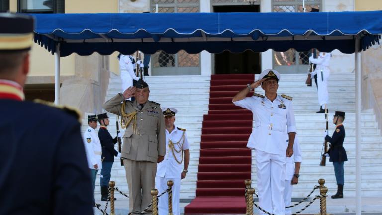 Επίσκεψη του Αρχηγού των βρετανικών Ενόπλων Δυνάμεων στην Ελλάδα