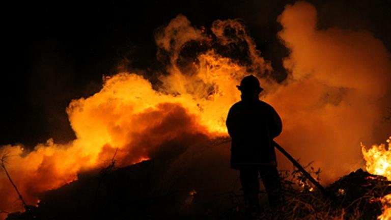 Συνεχίζει να καίει η φωτιά το βόρειο τμήμα της Πορτογαλίας 