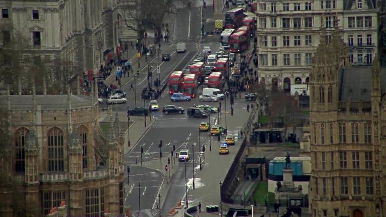 ΜΕΓΑΛΗ ΒΡΕΤΑΝΙΑ, ΕΠΙΘΕΣΗ ΣΤΟ ΛΟΝΔΙΝΟ, ΓΕΦΥΡΑ ΟΥΕΣΤΜΙΝΣΤΕΡ, ΒΡΕΤΑΝΙΚΟ ΚΟΙΝΟΒΟΥΛΙΟ, ΤΡΟΜΟΚΡΑΤΙΑ, ΤΕΡΕΖΑ ΜΕΪ, ΕΛΛΗΝΕΣ ΤΡΑΥΜΑΤΙΕΣ ΕΠΙΘΕΣΗΣ ΛΟΝΔΙΝΟΥ, ISIS