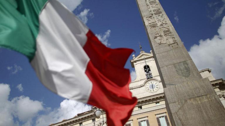  Αυξάνεται η απόδοσή των ιταλικών ομολόγων μετά το δημοψήφισμα 