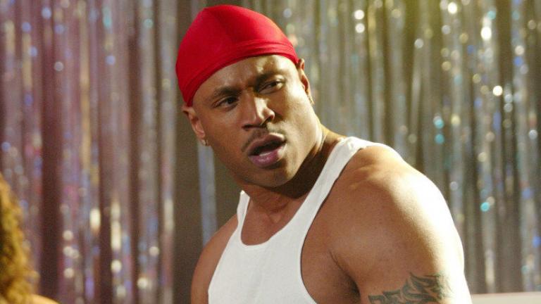 Χριστούγεννα 2016: Δώρα σε άπoρους από τον LL Cool J