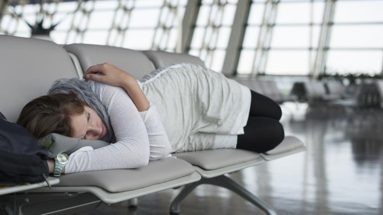 Γιατί παθαίνουμε jet lag και πως να το ξεπεράσουμε