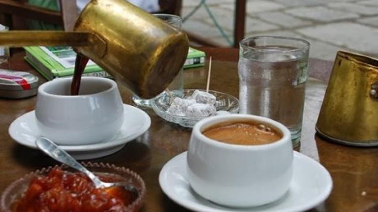 “Λαβράκια” από τον ΣΔΟΕ: Καφετζής με 3,5 εκατ. ευρώ-Ελέγχθηκαν και 116 άτομα από τη Λίστα Λαγκάρντ