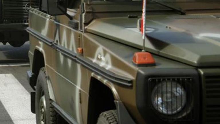 Το Γενικό Επιτελείο Στρατού διαψεύδει τους αναρχικούς για το καμμένο τζιπ στο Γουδί