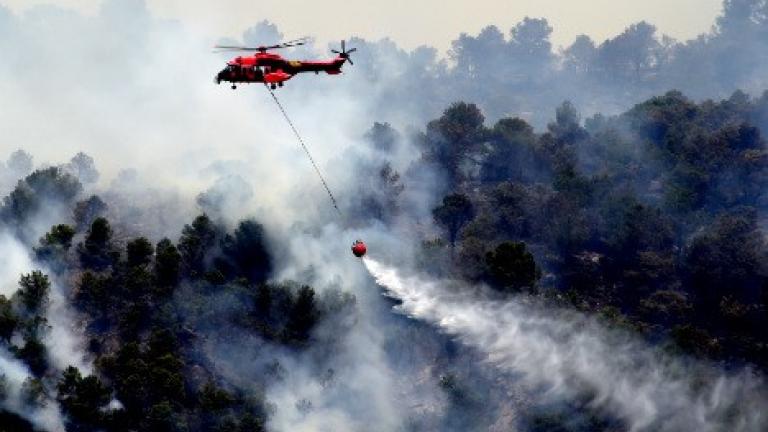 Μαίνεται η φονική πυρκαγιά στις Κανάριες Νήσους-2.500 άνθρωποι εγκατέλειψαν τα σπίτια τους 