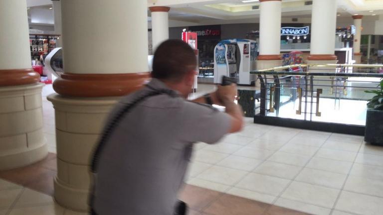Συναγερμός στη Βόρεια Καρολίνα-Πυροβολισμοί σε εμπορικό κέντρο (ΒΙΝΤΕΟ)