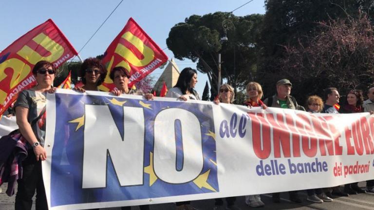 Χιλιάδες διαδηλωτές στους δρόμους της Ρώμης υπέρ μίας άλλης Ευρώπης ή και εναντίον αυτής 