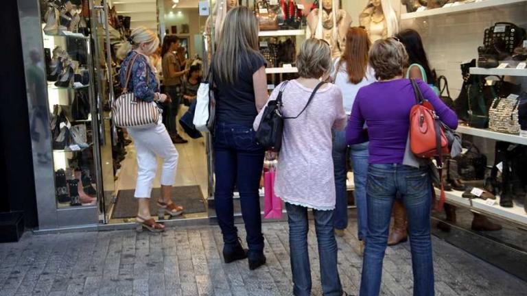 Ανοιχτά αύριο, Κυριακή, τα εμπορικά καταστήματα από τις 11 μέχρι τις 8 το βράδυ