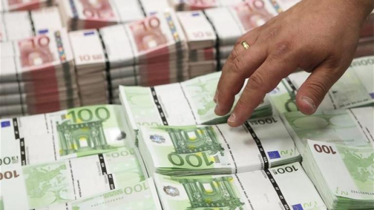 Μειωμένες οι καταθέσεις το Δεκέμβριο