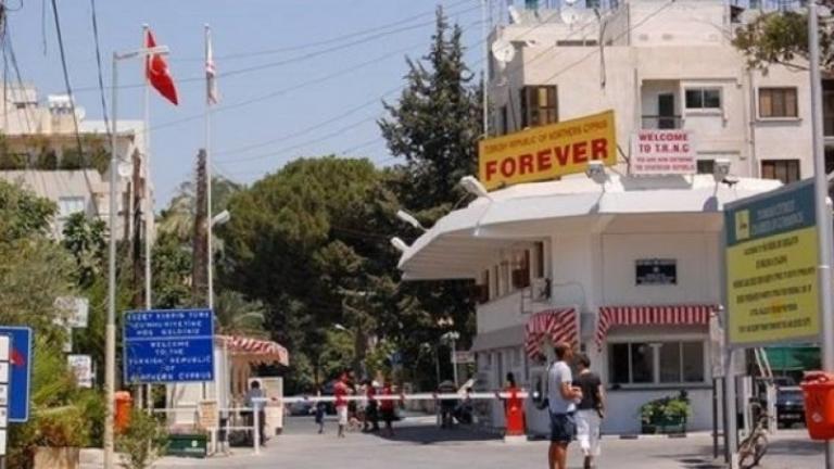 Τουρκοκύπριοι εκπαιδευτικοί καταγγέλλουν τον Ερντογάν: Χτίζει τζαμιά αντί για σχολεία