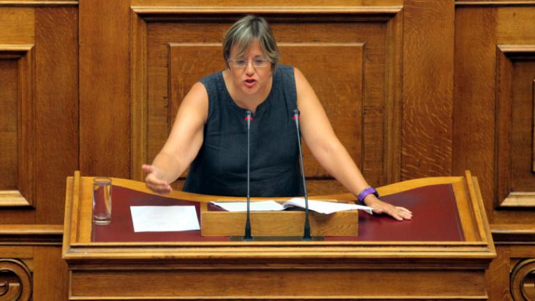 Το "κεφάλι" της Κατριβάνου θέλει ο Τσίπρας