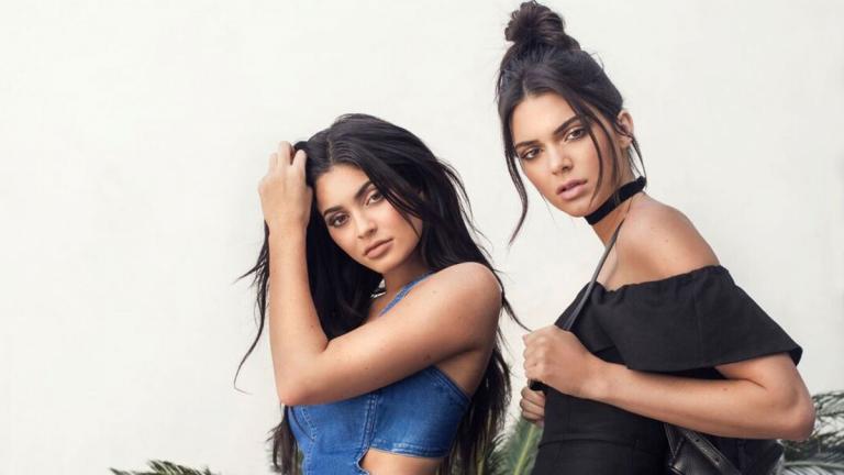 Kendall Jenner: Το jet lag αντιμετωπίζεται μόνο με... εσώρουχα (ΦΩΤΟ)