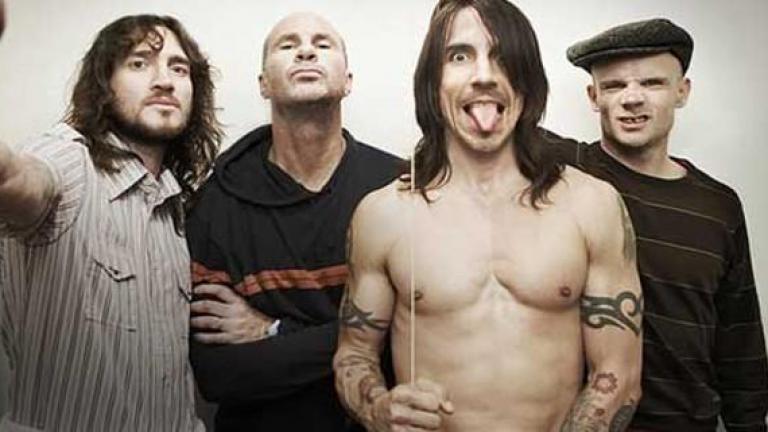 Στο νοσοκομείο ο τραγουδιστής των Red Hot Chili Peppers