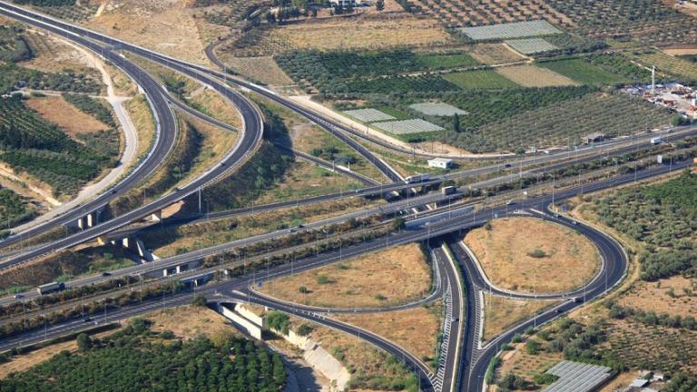 Σε πλήρη λειτουργία ο αυτοκινητόδρομος Κόρινθος- Τρίπολη- Καλαμάτα στα μέσα Δεκεμβρίου!