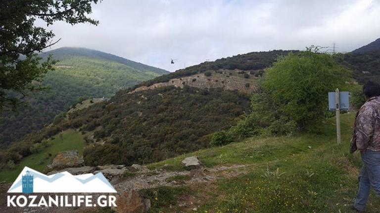 Τριήμερο πένθος στις Ένοπλες Δυνάμεις: 4 νεκροί και μια γυναίκα Αρχιλοχίας βαριά τραυματισμένη από την πτώση του μοιραίου ελικοπτέρου Χιούι που κατέπεσε στο Σαραντάπορο Ελασσόνας-Το ελικόπτερο είχε απογειωθεί από τη Λάρισα και είχε προορισμό της Κοζάνη-Ποιες είναι οι πρώτες εκτιμήσεις για την μοιραία πτώση- Οι πρώτες φωτογραφίες από το σημείο (ΦΩΤΟ-ΒΙΝΤΕΟ)