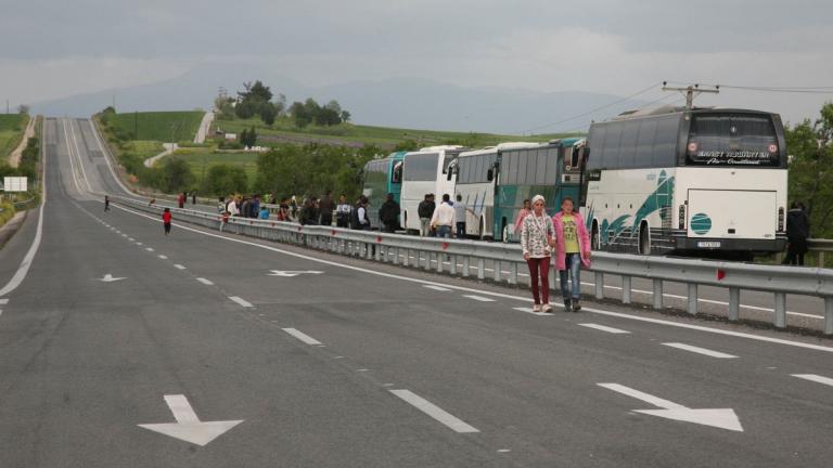 Αποσύρθηκαν οι πρόσφυγες από την ΕΟ Λάρισας Τρικάλων