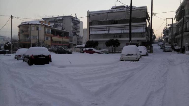 Λάρισα: Με το θερμόμετρο στους -14 «ξύπνησε» η πόλη