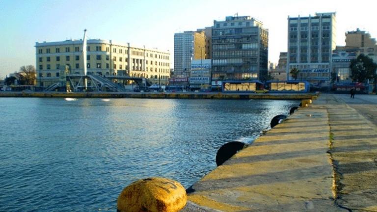 Ληστεία στο λιμάνι του Πειραιά