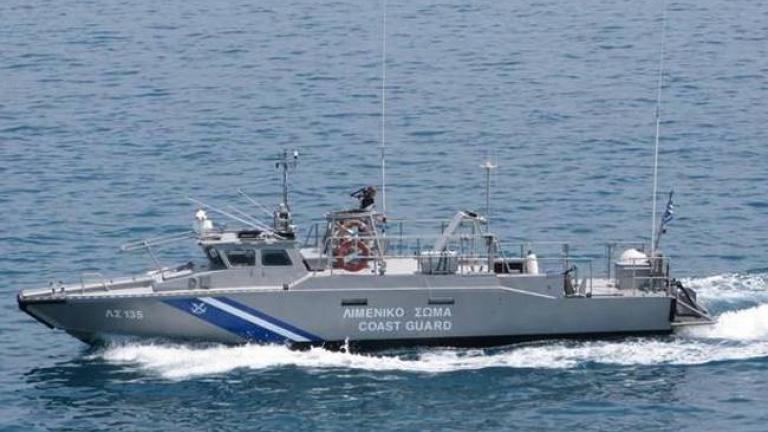 Σκάφος με περίπου 110 μετανάστες και πρόσφυγες εντοπίστηκε νότια της Μεθώνης