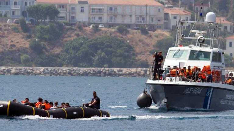 Λέμβος με 68 πρόσφυγες στο Πρασονήσι. Δύο συλλήψεις για παράνομη διακίνηση