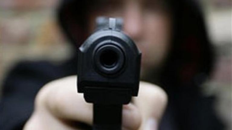 Συνελήφθη επικίνδυνος κακοποιός για σωρεία ληστειών-Δεν δίσταζε να πυροβολήσει (VIDEO)