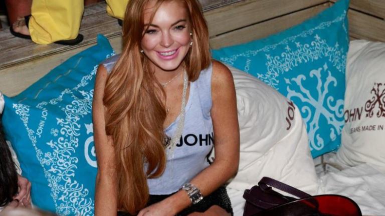 Μέχρι και η Lindsay Lohan ήταν στην πρεμιέρα του Σάκη Ρουβά
