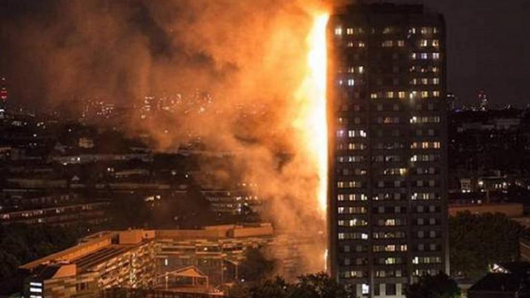 Βρετανία: Πέντε πολυκατοικίες του Λονδίνου εκκενώθηκαν μέσα στη νύκτα λόγω κινδύνου πυρκαγιάς