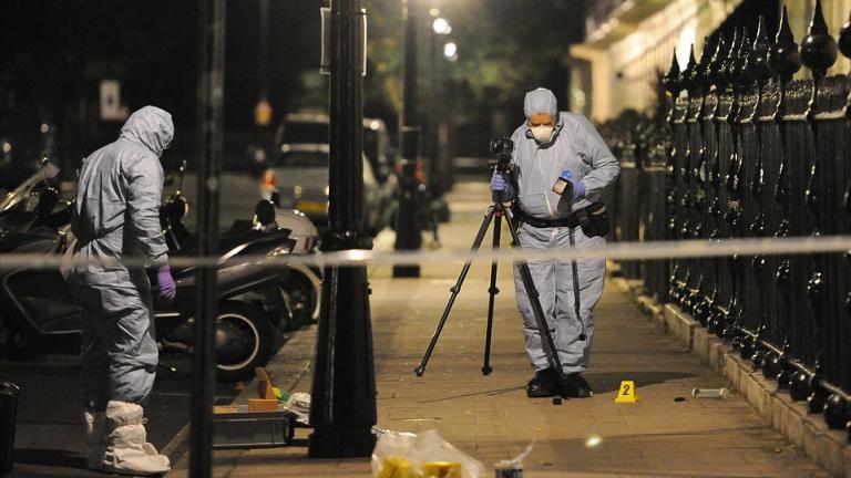 Αιματηρή επίθεση στο κέντρο του Λονδίνου με μία νεκρή και έξι τραυματίες