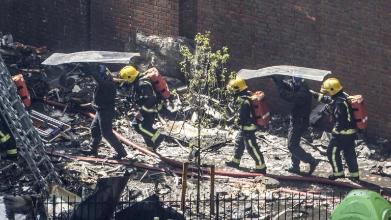 Θα αυξηθεί ο αριθμός των θυμάτων από τη φωτιά στον ουρανοξύστη του Λονδίνου