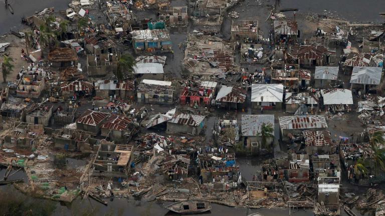 842 εως τώρα οι νεκροί από τον τυφώνα Μάθιου – (ΒΙΝΤΕΟ, ΦΩΤΟ)