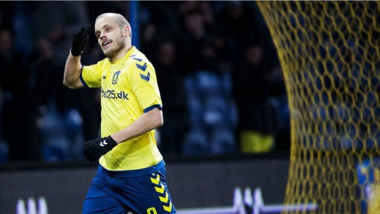 "Πρασινίζει" ο Πούκι