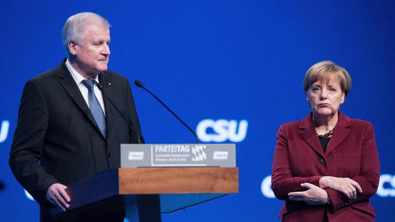 Οι Χριστιανοκοινωνιστές της Βαυαρίας καλωσόρισαν την απόφαση της Μέρκελ να είναι και πάλι υποψήφια